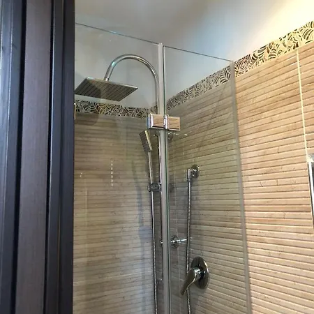 Romeo Гостевой дом 4*